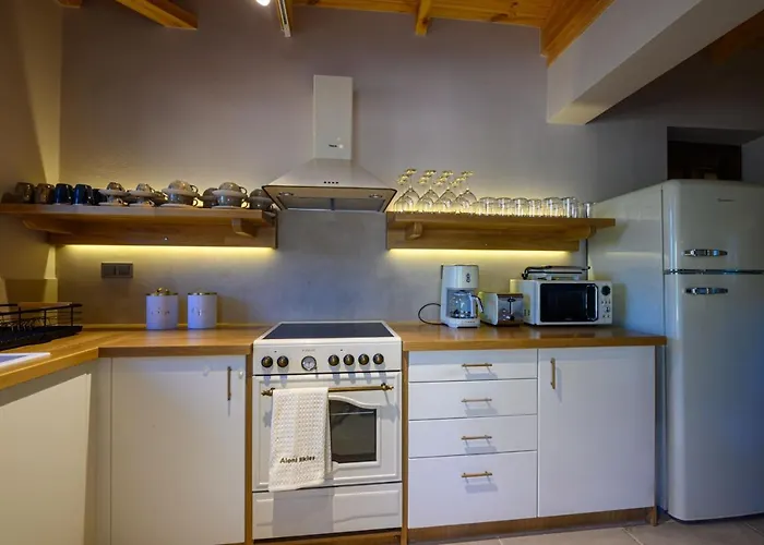 Aloni Ekies Villa Kardhamili